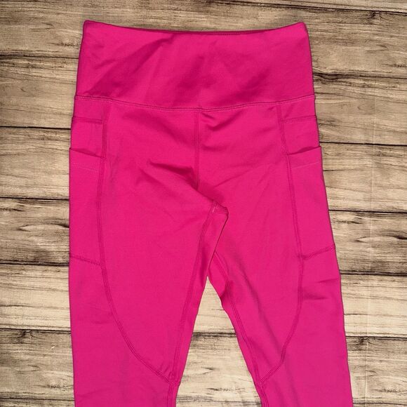 Active USA Pants - Zyia Active Women’s Pocket Light and Tight Pink Capri Leggings Size 4